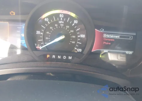 2015 Ford Expedition Limited z USA, uszkodzony, nr VIN 1FMJU2AT6FEF09160